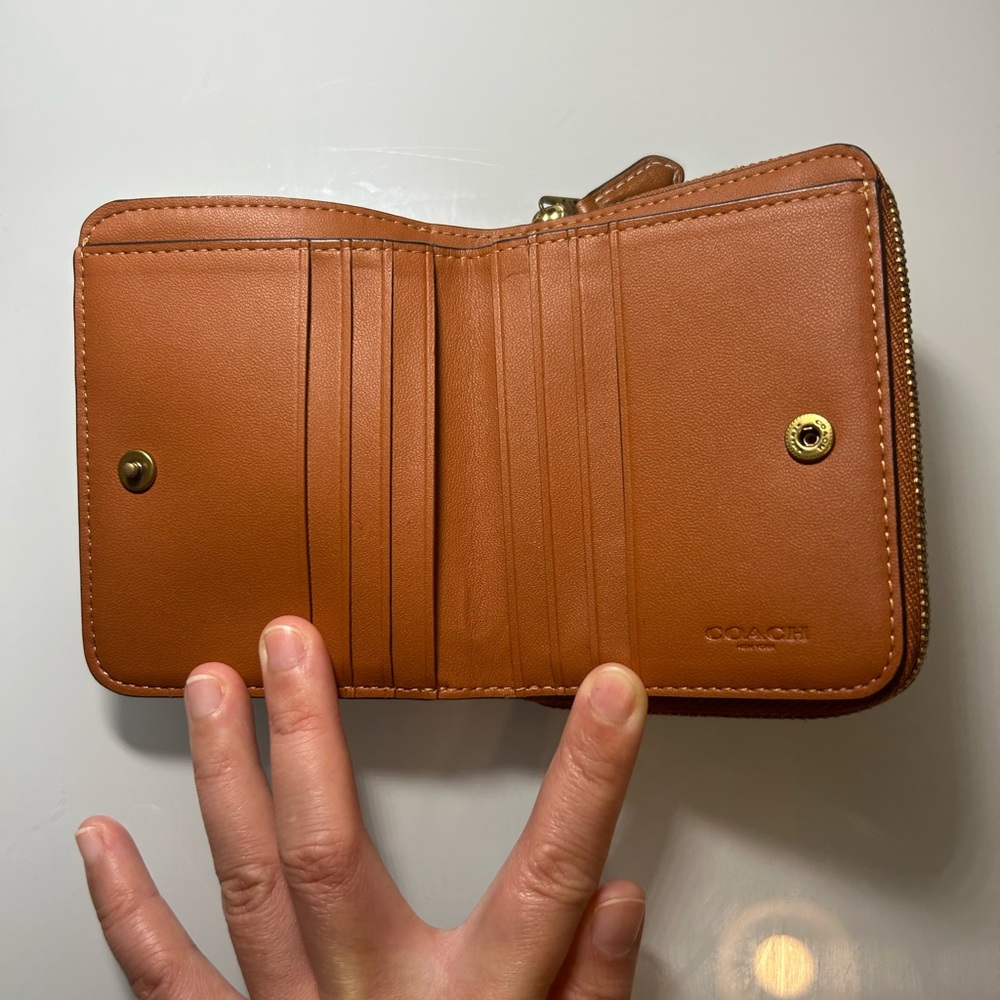 Coach Kids Signature Canvas Wallet with Orange Fox Patch - Picture 7 of 9
